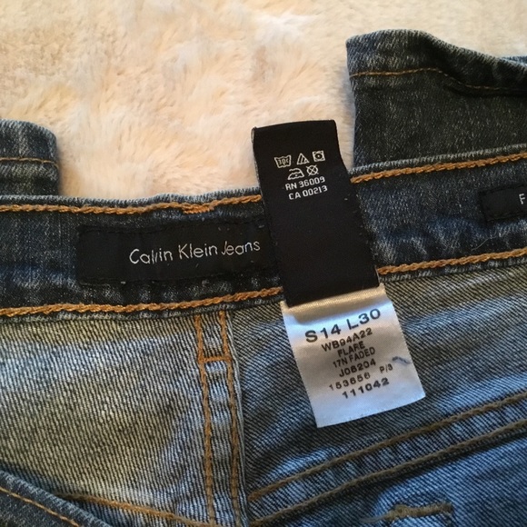 Calvin Klein Jeans - Picture 10 of 10